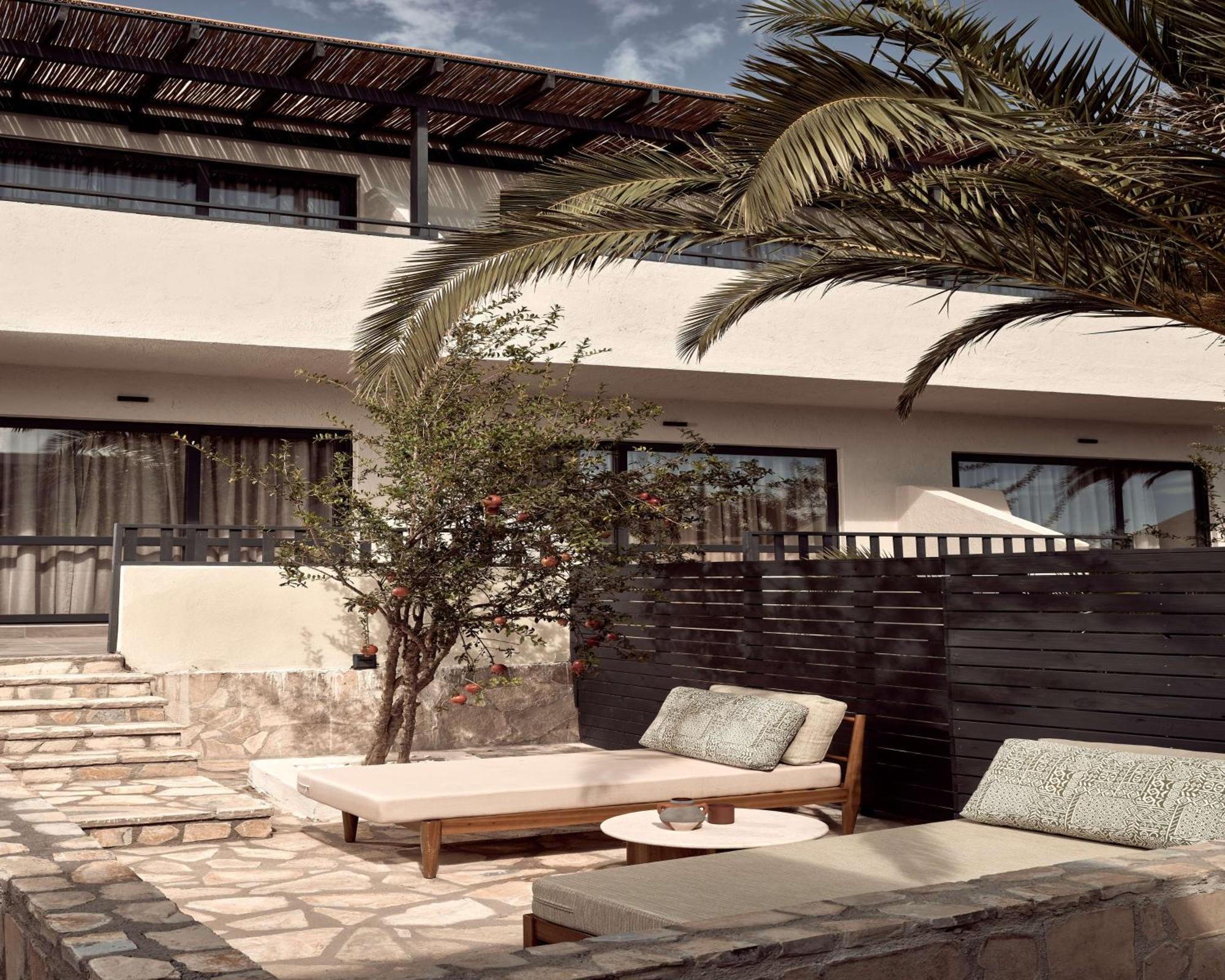 Numo Ierapetra Beach Resort Crete, Adults Only, Curio Collection Hilton Buitenkant foto