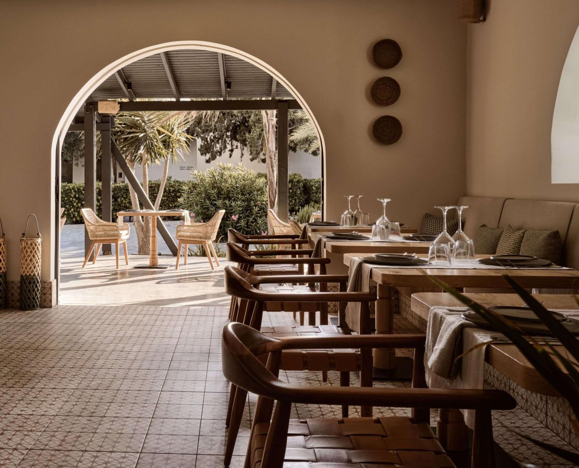 Numo Ierapetra Beach Resort Crete, Adults Only, Curio Collection Hilton Buitenkant foto